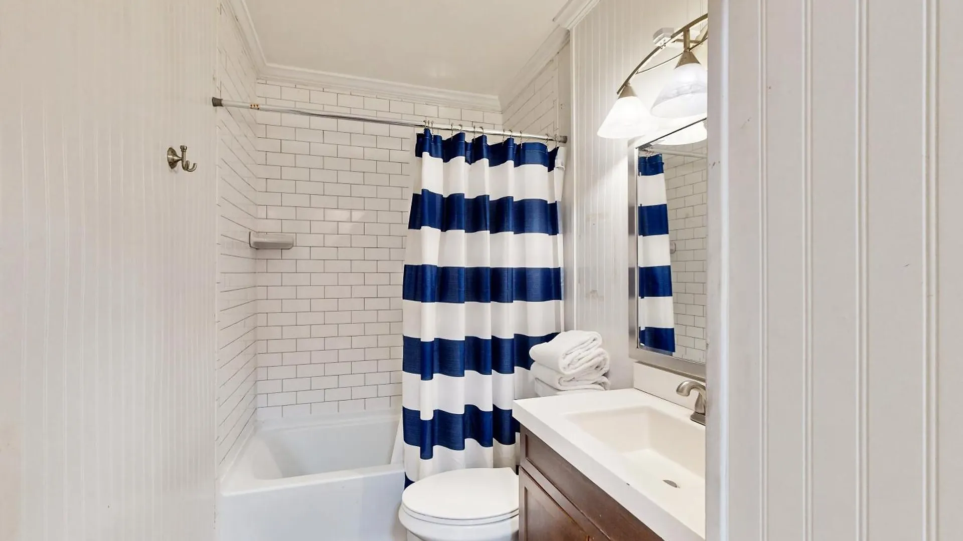Brooklyn'S Casa Rosa & Hitch Apartment Ocean City Holiday home